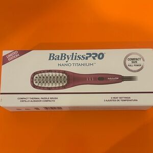 BaBylissPRO Nano Titanium Compact Thermal Paddle Brush
